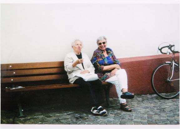 Eine Ausnahme - Trude Simonsohn und Irmgard Heydorn im Porträt